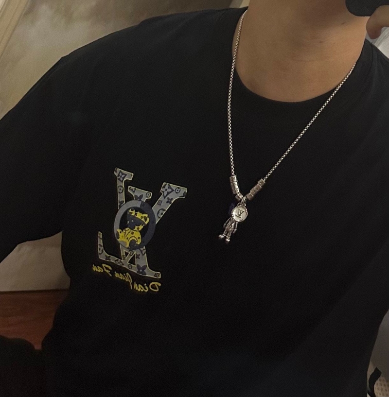 LV Necklaces